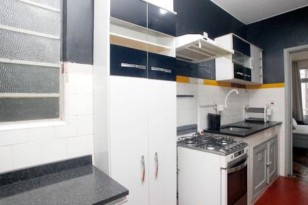 Apartamento para alugar com 90m², 2 quartos e sem vagaCozinha
