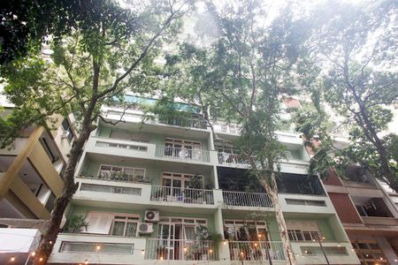 Apartamento para alugar com 90m², 2 quartos e sem vagaFachada