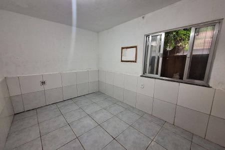 Casa para alugar com 42m², 1 quarto e sem vagaQuarto