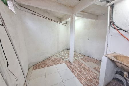 Casa para alugar com 42m², 1 quarto e sem vagaÁrea de Serviço