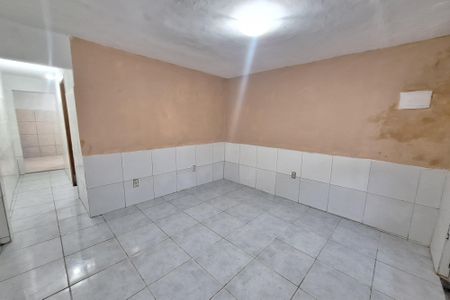 Sala de casa para alugar com 1 quarto, 42m² em Parque Uruguaiana, Duque de Caxias