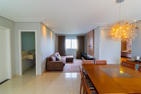 Apartamento para alugar com 145m², 2 quartos e 2 vagasSala