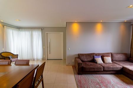 Sala de apartamento para alugar com 2 quartos, 145m² em Vila Sofia, São Paulo