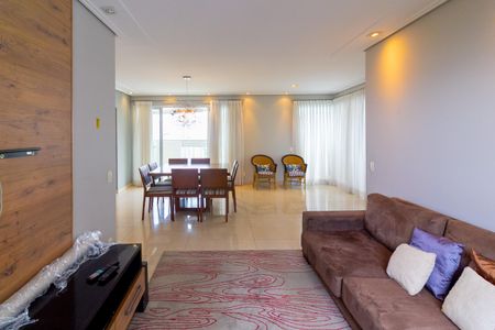 Sala de apartamento para alugar com 2 quartos, 145m² em Vila Sofia, São Paulo