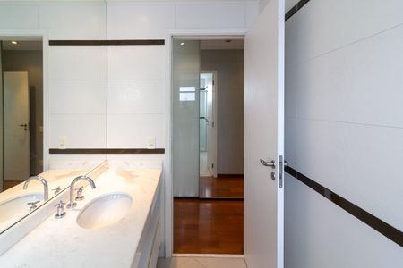 Apartamento para alugar com 145m², 2 quartos e 2 vagasBanheiro Suíte 1