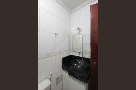 Casa à venda com 360m², 3 quartos e 4 vagasBanheiro da Suite
