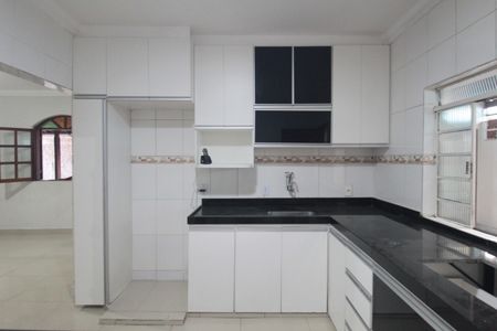 Casa à venda com 360m², 3 quartos e 4 vagasCozinha