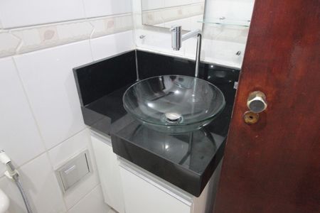 Casa à venda com 360m², 3 quartos e 4 vagasBanheiro da Suite