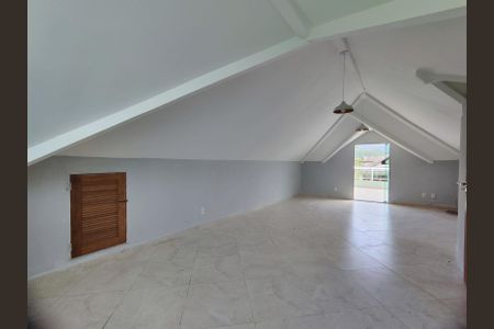 Apartamento para alugar com 350m², 4 quartos e 2 vagasSótão