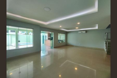 Apartamento para alugar com 350m², 4 quartos e 2 vagasSala