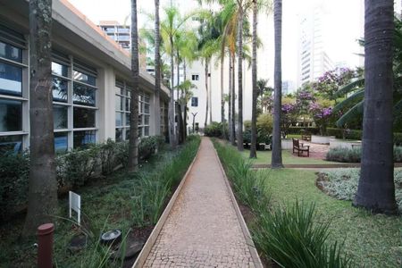 Apartamento para alugar com 111m², 3 quartos e 2 vagas