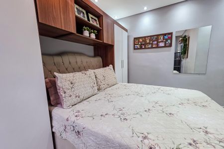 Quarto 2 de apartamento para alugar com 2 quartos, 53m² em Vila Alto de Santo Andre, Santo André