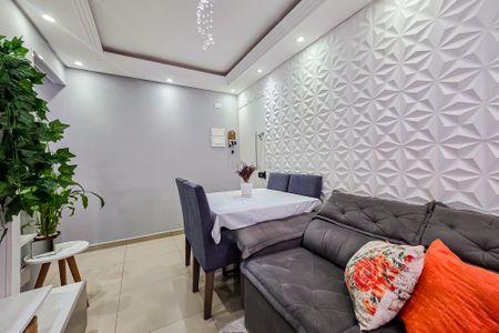Sala de apartamento para alugar com 2 quartos, 53m² em Vila Alto de Santo Andre, Santo André