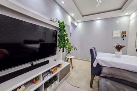 Sala de apartamento para alugar com 2 quartos, 53m² em Vila Alto de Santo Andre, Santo André
