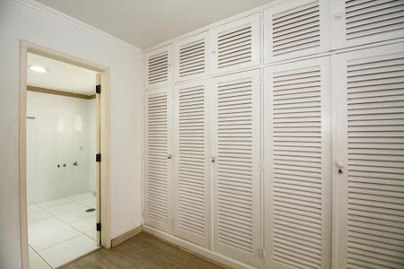 Apartamento para alugar com 59m², 1 quarto e 1 vagaCloset da Suíte