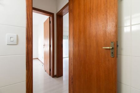 Casa de condomínio para alugar com 89m², 2 quartos e 1 vaga Casa de condomínio para alugar com 89m², 2 quartos e 1 vagaBanheiro