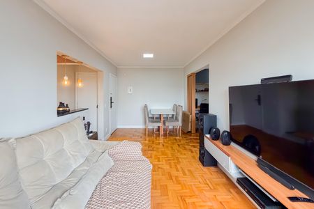 Apartamento à venda com 75m², 2 quartos e 1 vagaSala
