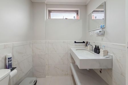 Apartamento à venda com 75m², 2 quartos e 1 vagaBanheiro Social