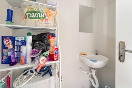 Apartamento à venda com 75m², 2 quartos e 1 vagaBanheiro de Serviço