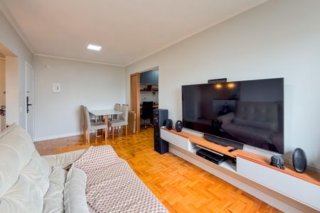 Apartamento à venda com 75m², 2 quartos e 1 vagaSala