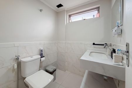 Apartamento à venda com 75m², 2 quartos e 1 vagaBanheiro Social