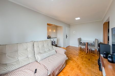 Apartamento à venda com 75m², 2 quartos e 1 vagaSala