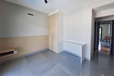 Casa à venda com 395m², 7 quartos e 5 vagasSuíte 1