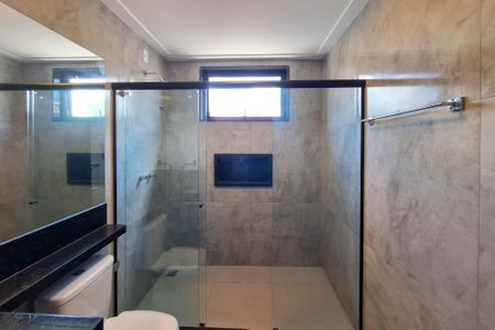 Casa à venda com 395m², 7 quartos e 5 vagasBanheiro da Suíte 1