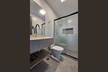 Casa à venda com 395m², 7 quartos e 5 vagasBanheiro 3