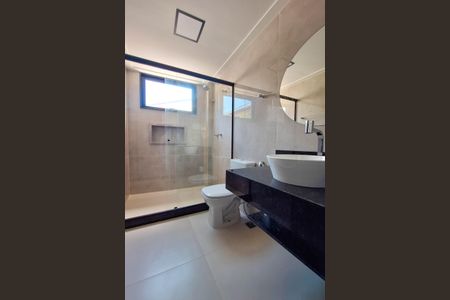 Casa à venda com 395m², 7 quartos e 5 vagasBanheiro da Suíte 4