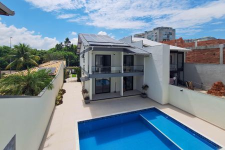 Casa à venda com 395m², 7 quartos e 5 vagasQuarto 1