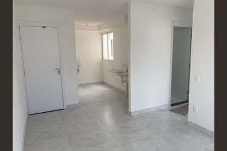 Apartamento para alugar com 2 quartos, 48m² em Jardim Guanabara II, Goiânia