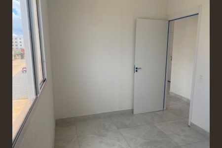Apartamento para alugar com 2 quartos, 48m² em Jardim Guanabara II, Goiânia