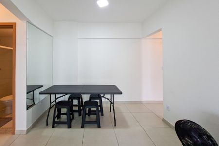 Apartamento para alugar com 69m², 2 quartos e 2 vagas Apartamento para alugar com 69m², 2 quartos e 2 vagasSala