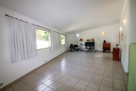 Sala de casa à venda com 3 quartos, 555m² em Jardim dos Estados, São Paulo