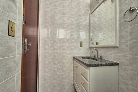 Apartamento para alugar com 90m², 2 quartos e 1 vagaBanheiro da Suíte