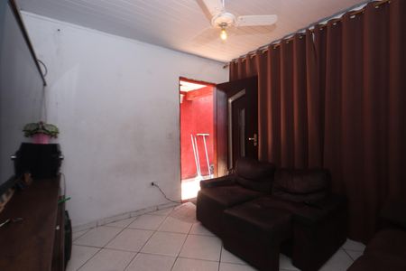 Sala de casa à venda com 3 quartos, 125m² em Jardim Iva, São Paulo