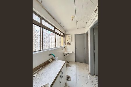 Apartamento à venda com 90m², 2 quartos e 1 vagaÁrea de Serviço