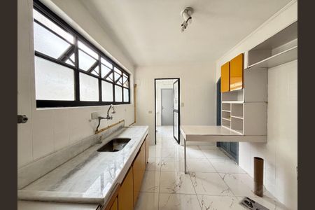 Apartamento à venda com 90m², 2 quartos e 1 vagaCozinha