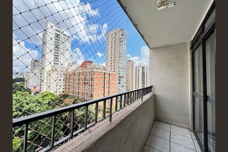 Varanda de apartamento à venda com 2 quartos, 90m² em Vila Uberabinha, São Paulo