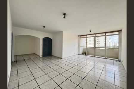 Sala de apartamento à venda com 2 quartos, 90m² em Vila Uberabinha, São Paulo