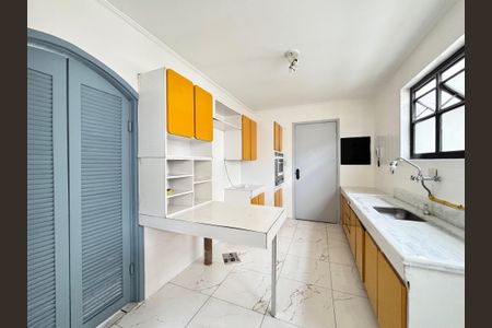Apartamento à venda com 90m², 2 quartos e 1 vagaCozinha