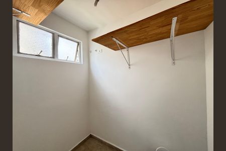 Apartamento à venda com 90m², 2 quartos e 1 vagaÁrea de Serviço