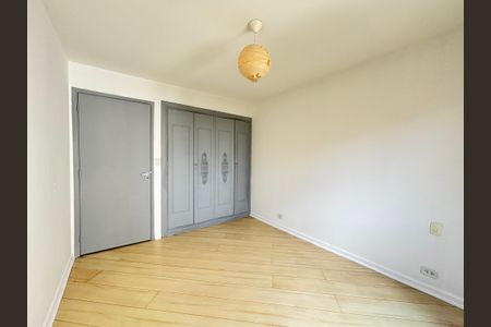 Quarto 1 de apartamento à venda com 2 quartos, 90m² em Vila Uberabinha, São Paulo