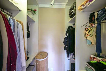 Apartamento para alugar com 82m², 2 quartos e 2 vagasArmário da Suíte  2