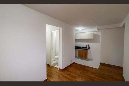 Apartamento para alugar com 42m², 2 quartos e sem vaga