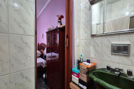 Casa à venda com 390m², 3 quartos e 2 vagasBanheiro da Suíte