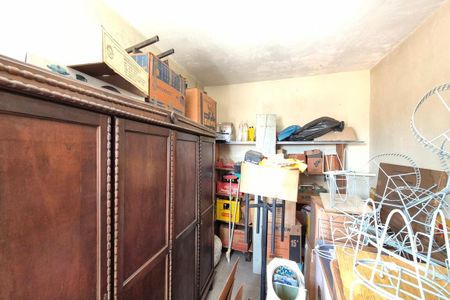 Casa à venda com 390m², 3 quartos e 2 vagasDespensa 