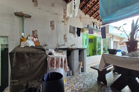 Casa à venda com 390m², 3 quartos e 2 vagasÁrea de Serviço