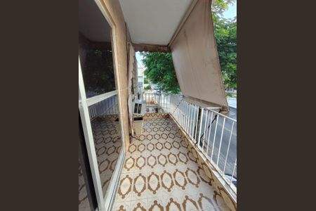 Apartamento para alugar com 124m², 2 quartos e 1 vagaVaranda